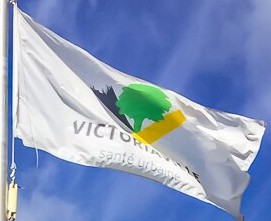 [Victoriaville flag]